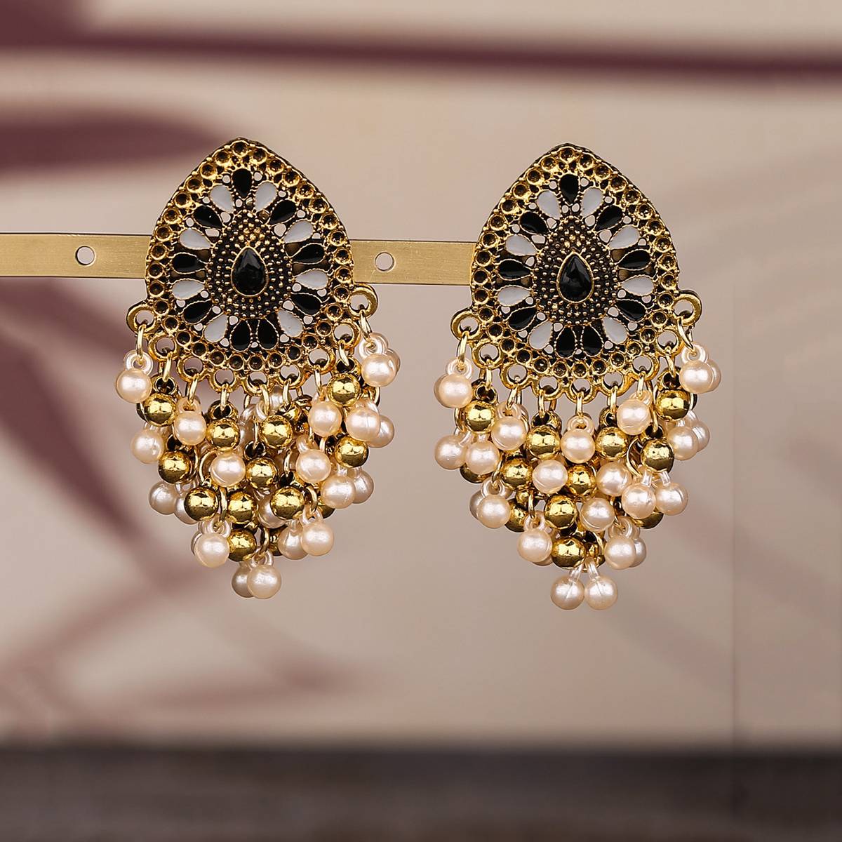 Retro Indischer Schmuck Weiße  – Indian Wedding Supply Bewertung und Preis