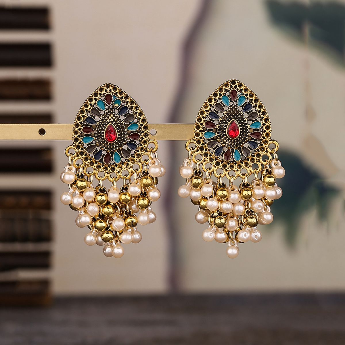 Retro Indischer Schmuck Weiße  – Indian Wedding Supply Bewertung und Preis